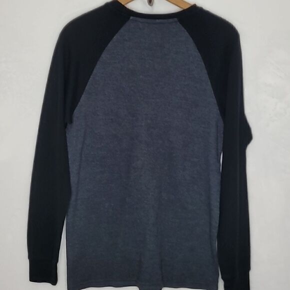 Chicago Bulls Thermal Long Sleeve Shirt Size Small - Picture 4 of 5